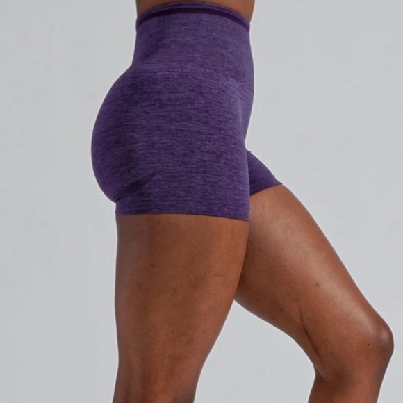 Buff Bunny - BBL SHORTS - Picture 5 of 5